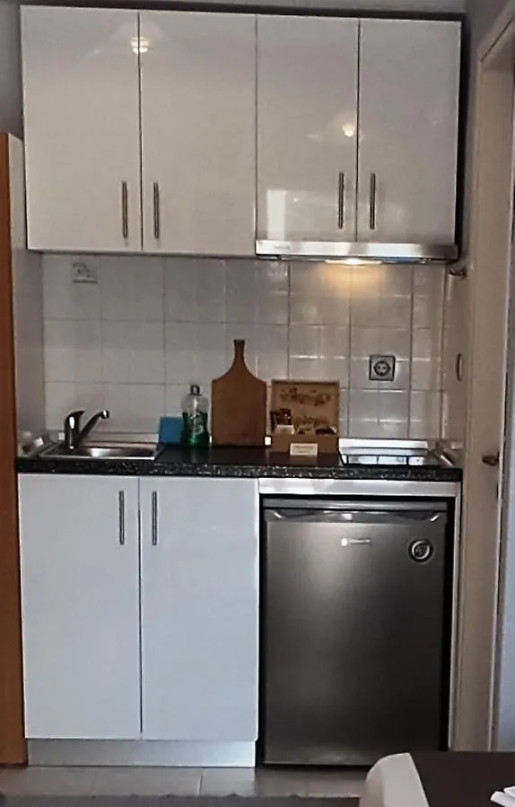Hotel de apartamente Villa Riviera Stavros