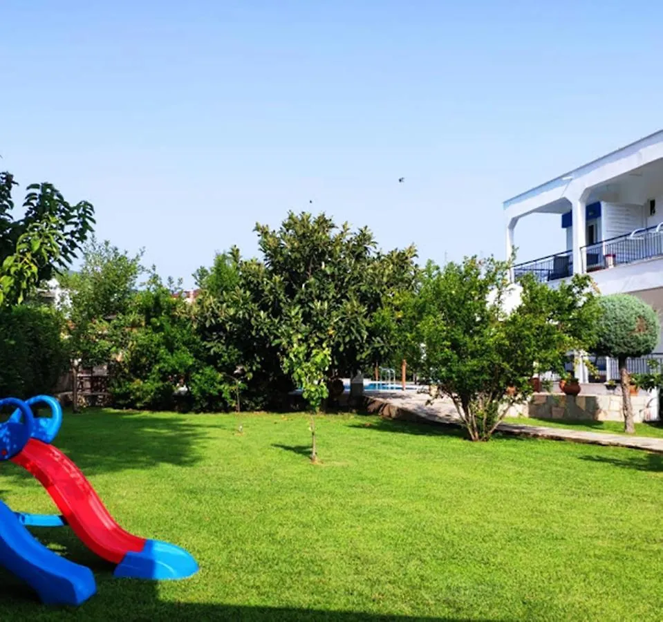 Aparthotel Villa Riviera Stavros