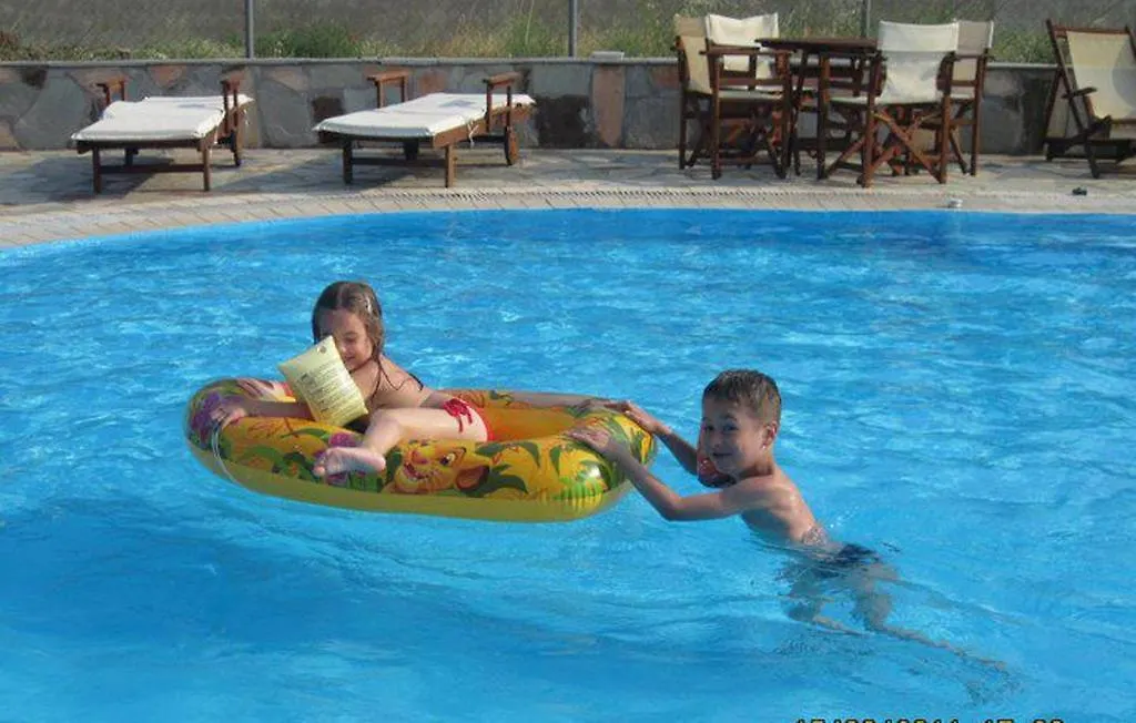 Hotel de apartamente Villa Riviera Stavros